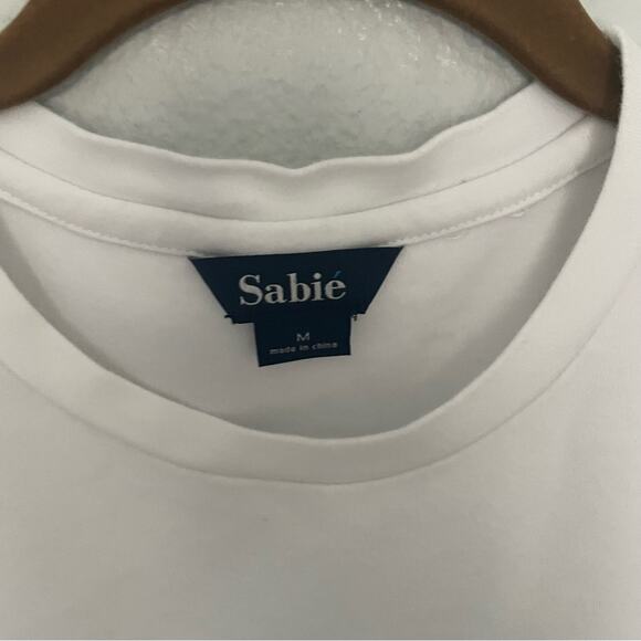 SABIE Coquette white tee top Hi-Lo - Picture 3 of 6